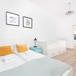 Charming Studio With Separate Kitchen - Krakow, Kazimierz - By Upstairs